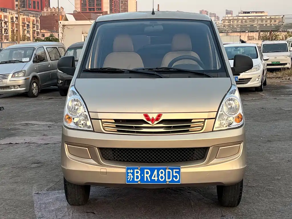 WULING WULING RONGGUANG