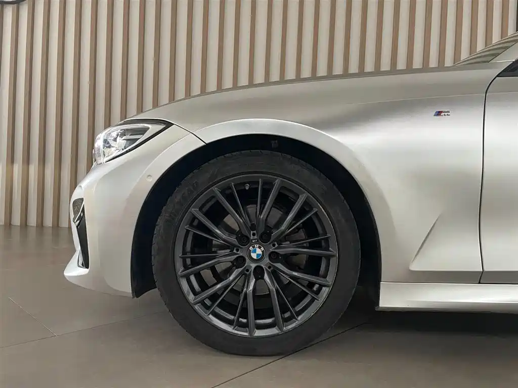 BMW 3 Series — миниатюра 8