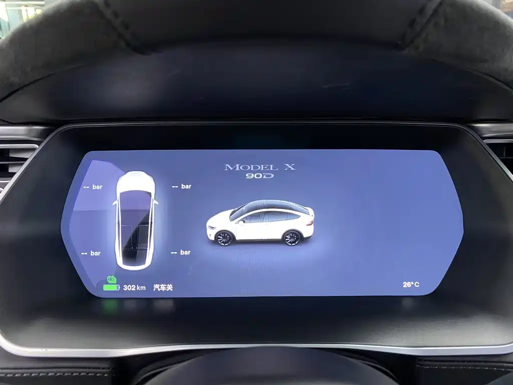 Tesla Model X — миниатюра 18