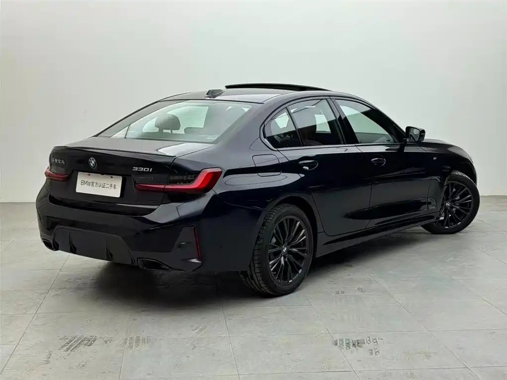 BMW 3 Series — миниатюра 4