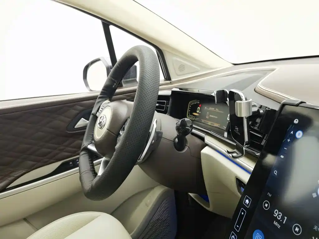 Hyundai Custo — миниатюра 22
