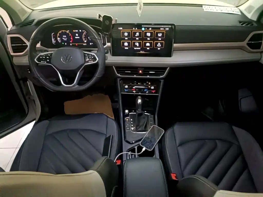 Volkswagen Tharu — миниатюра 10