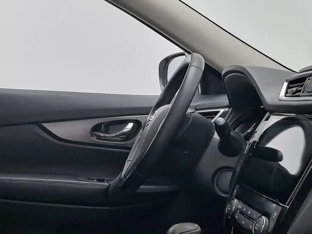 Nissan X-Trail — миниатюра 22