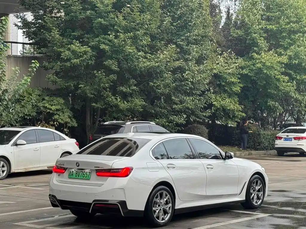 BMW i3 — миниатюра 4