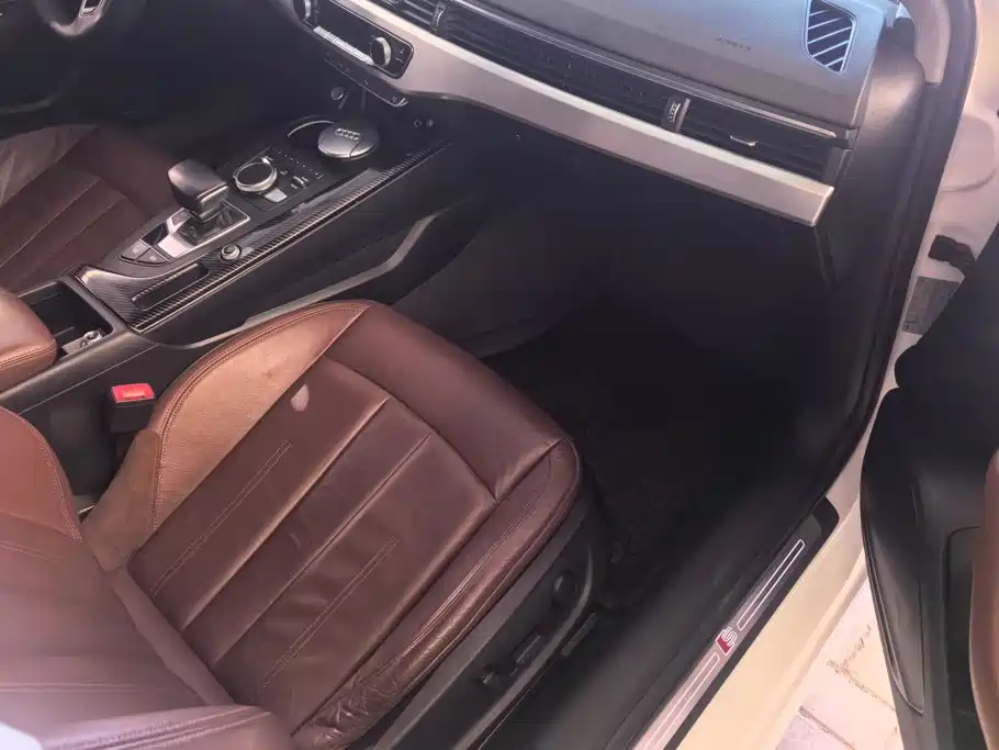 Audi A4L — миниатюра 8