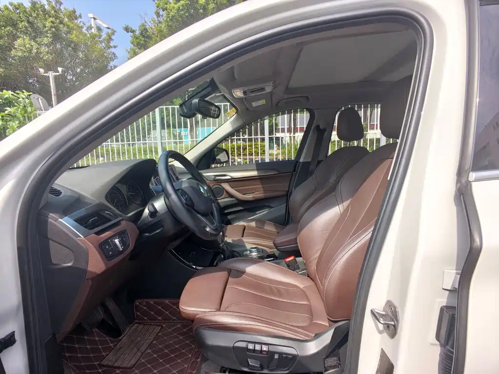 BMW X1 — миниатюра 13