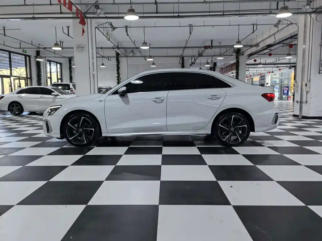Audi A3 — миниатюра 7