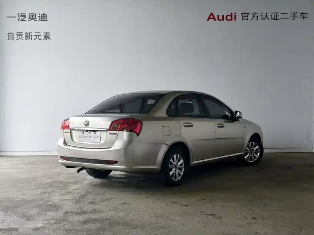 Buick Excelle — миниатюра 3