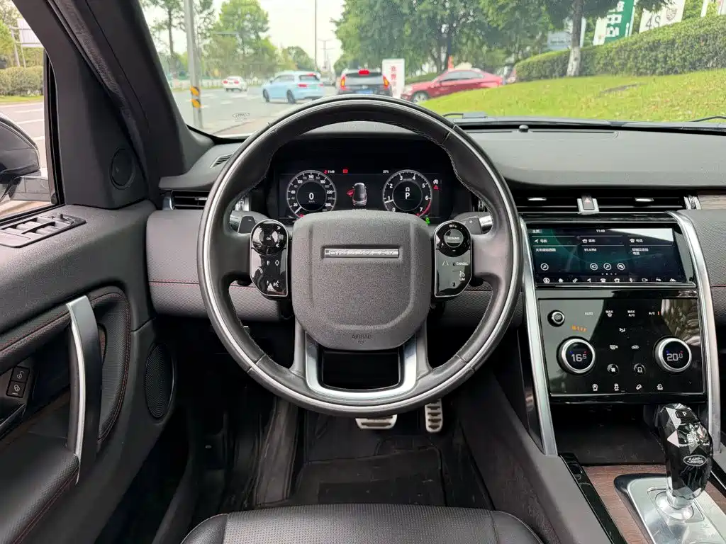 Land Rover Discovery Sport — миниатюра 14
