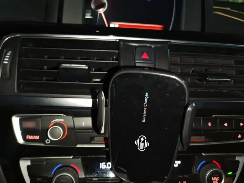 BMW 3 Series — миниатюра 6