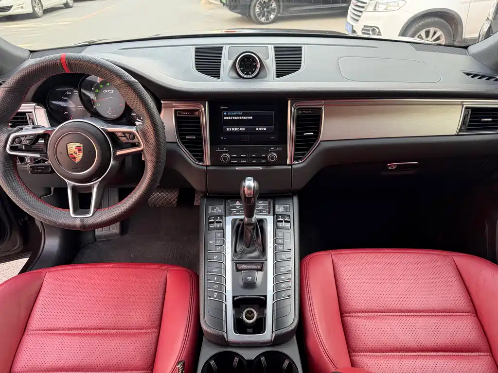 Porsche Macan 2017 Macan GTS 3.0T