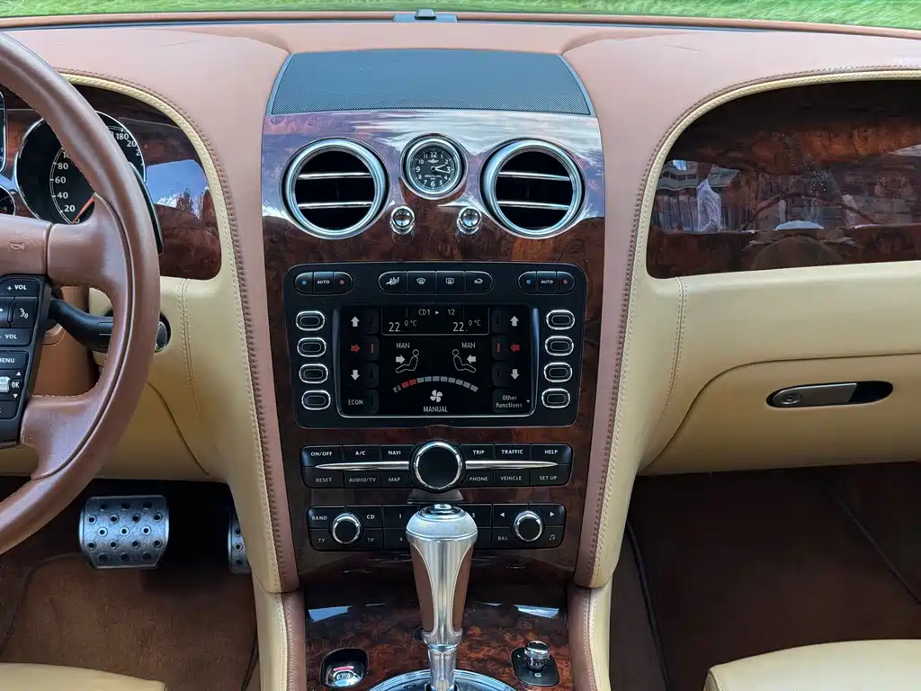 Bentley Continental — миниатюра 18