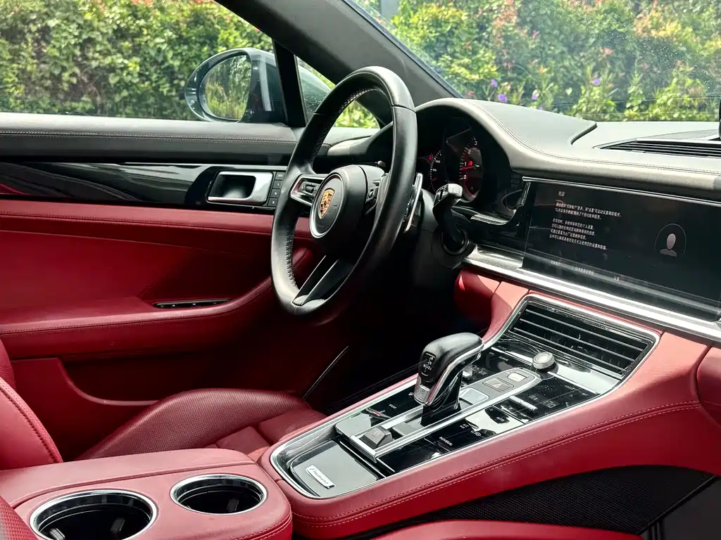 Porsche Panamera — миниатюра 8