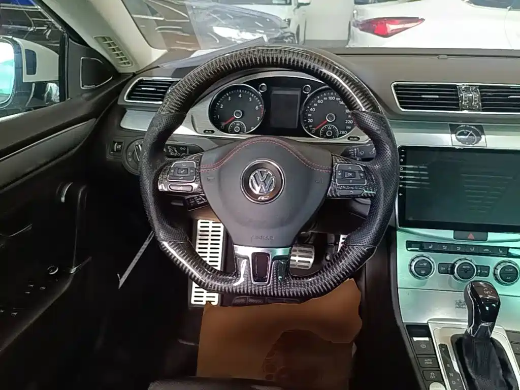 Volkswagen CC — миниатюра 11