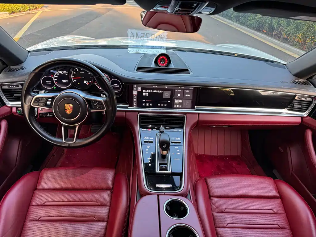 Porsche Panamera — миниатюра 7
