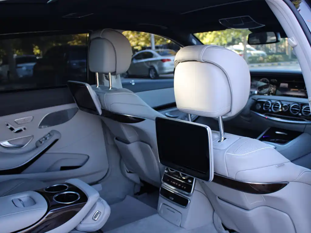 Mercedes-Benz S-Class — миниатюра 17