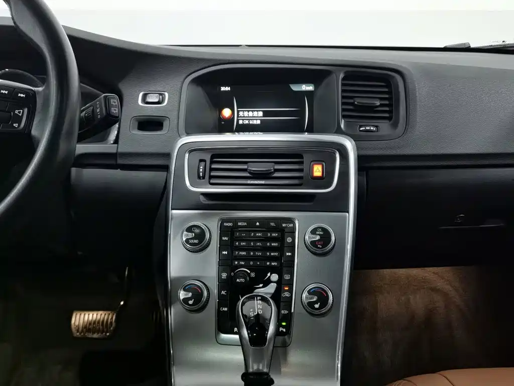 Volvo V60 — миниатюра 12