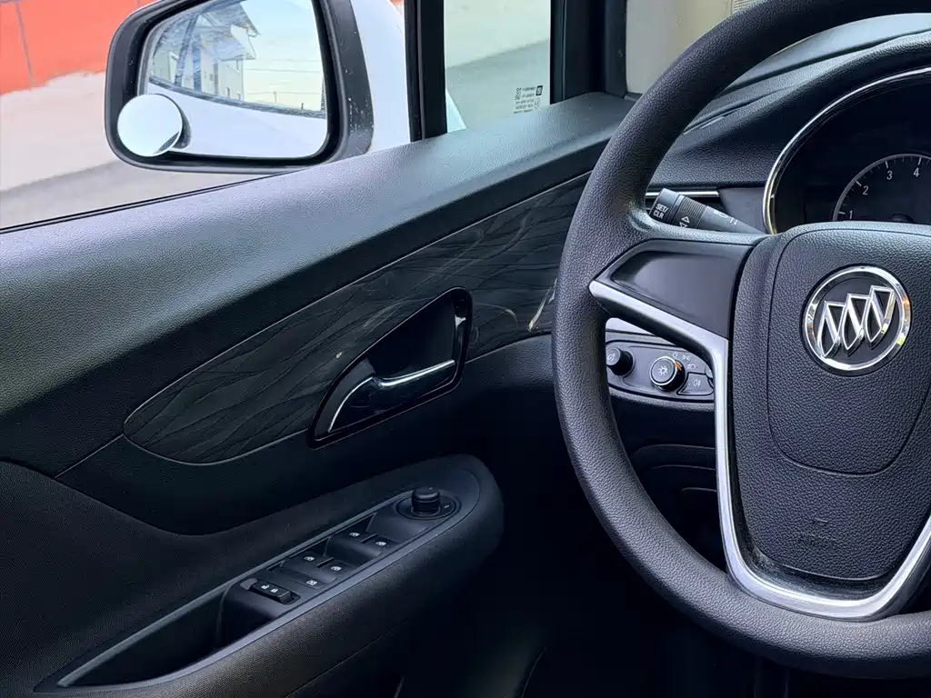 Buick Encore — миниатюра 14