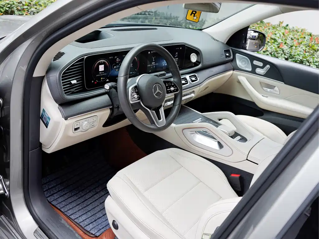 Mercedes-Benz GLE (Import) — миниатюра 11