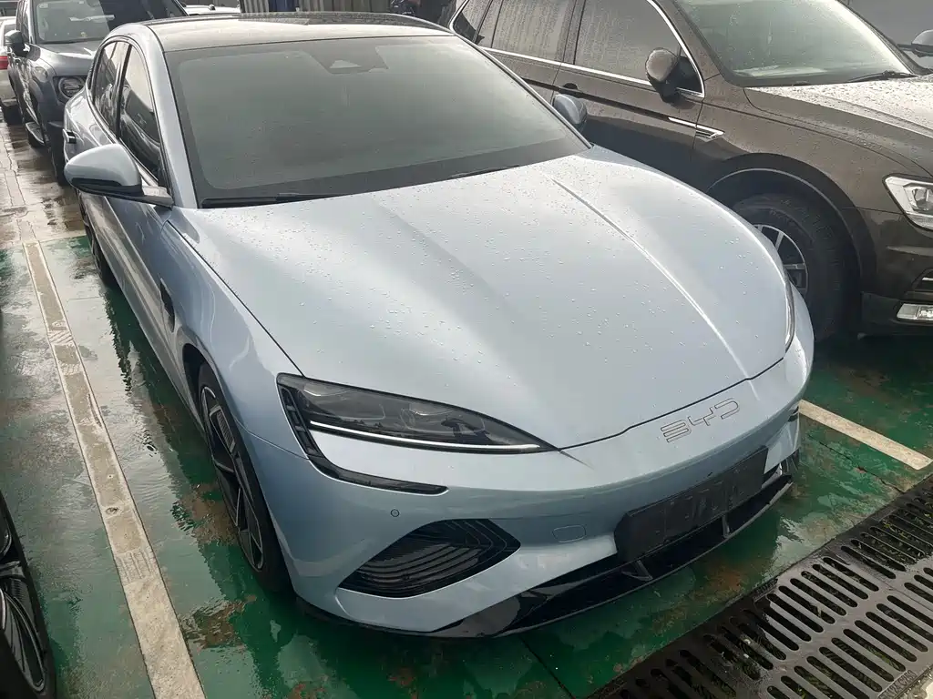 BYD Seal — миниатюра 3