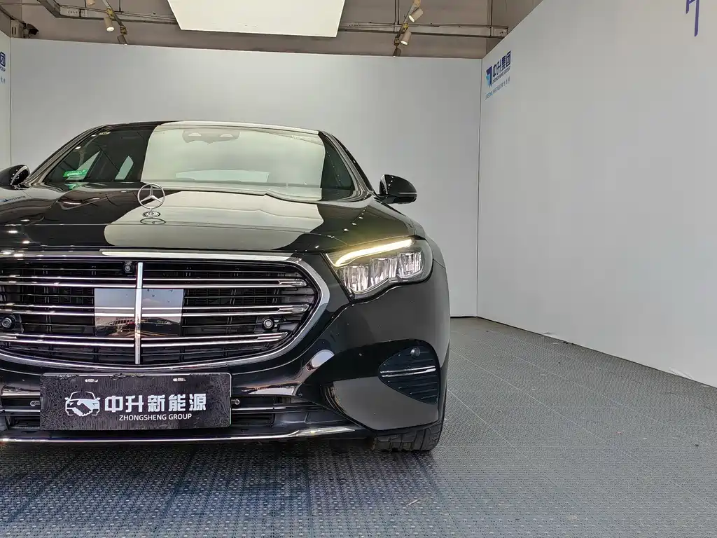 Mercedes-Benz E-Class New Energy — миниатюра 18
