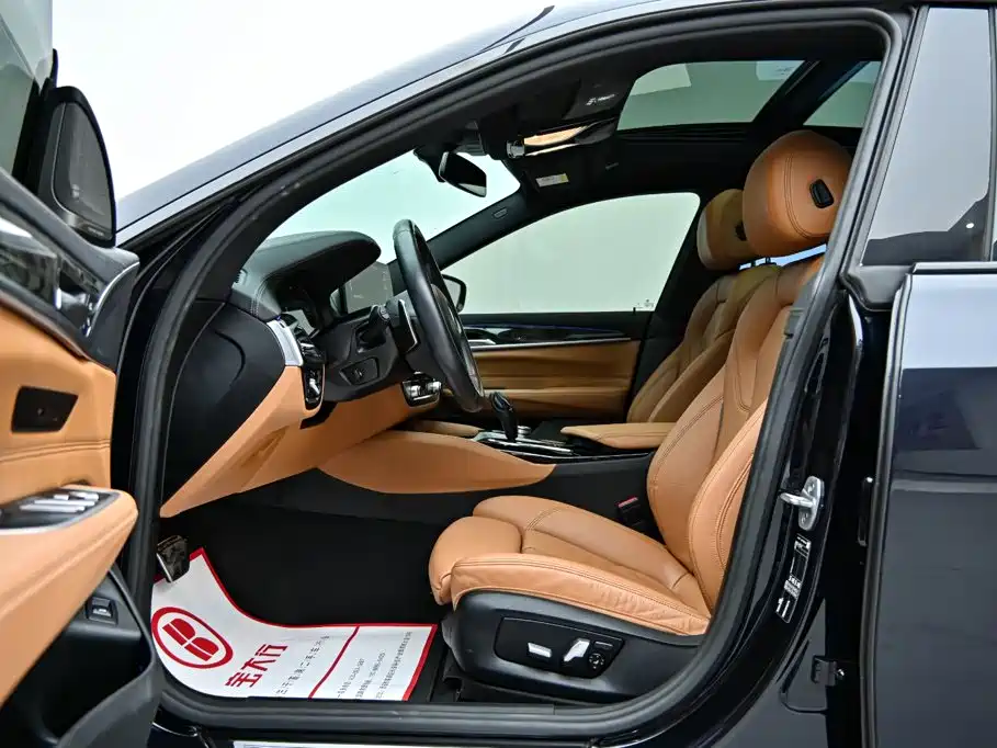 BMW 6 Series GT — миниатюра 11