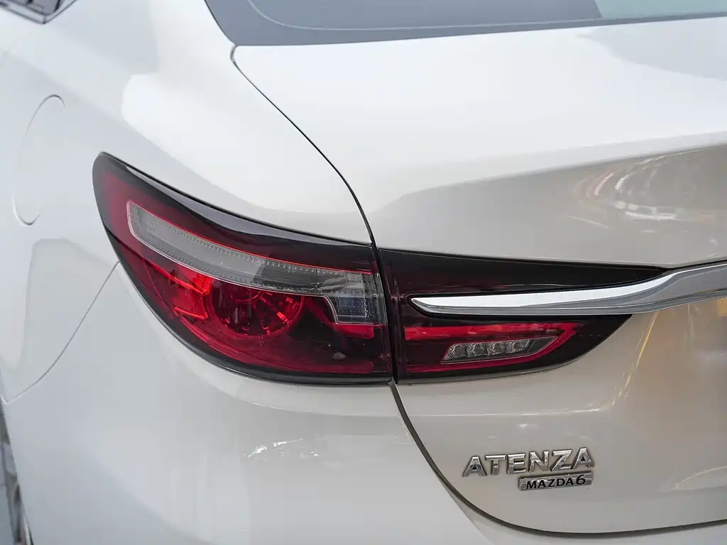 Mazda Atenza — миниатюра 23