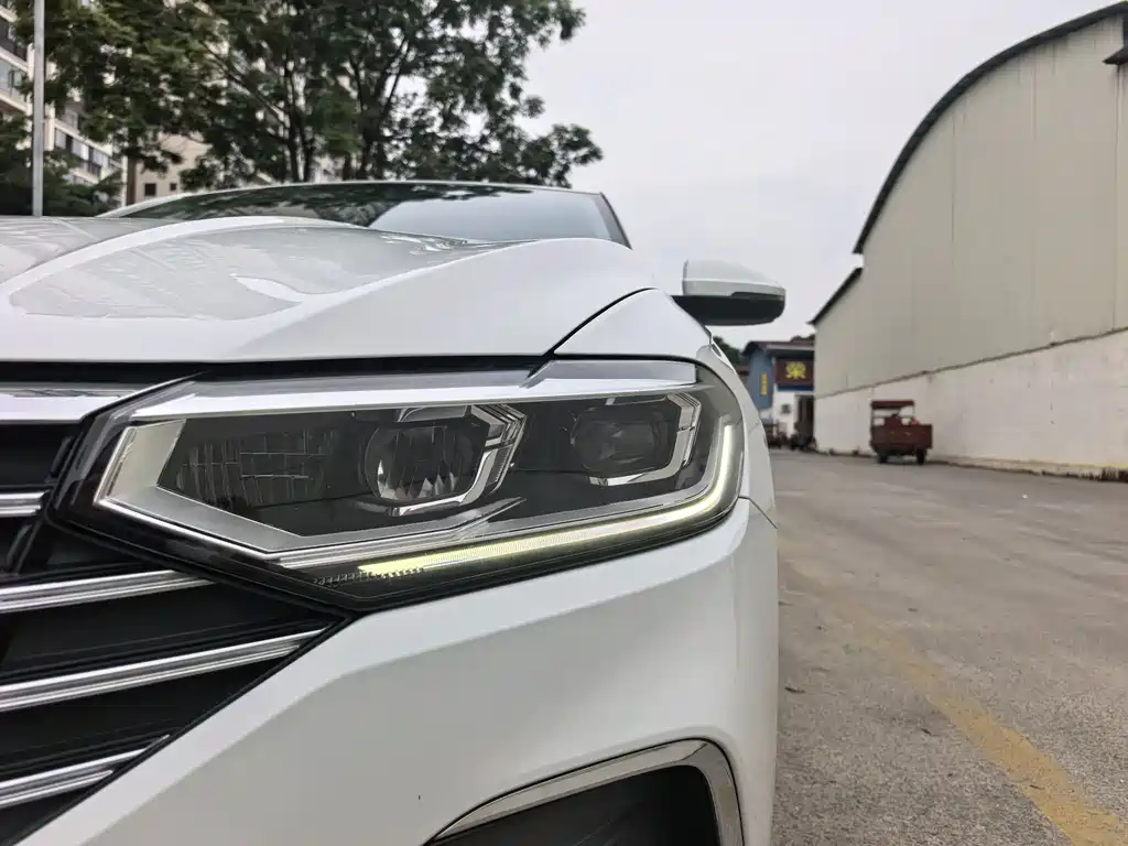 Volkswagen Lavida — миниатюра 14