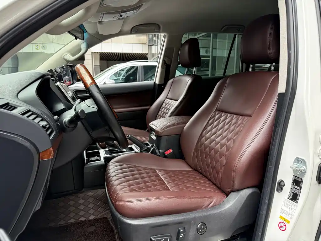 Toyota Land Cruiser Prado 2020 2.8T