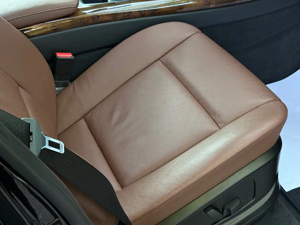 BMW X5 (Import) — миниатюра 39