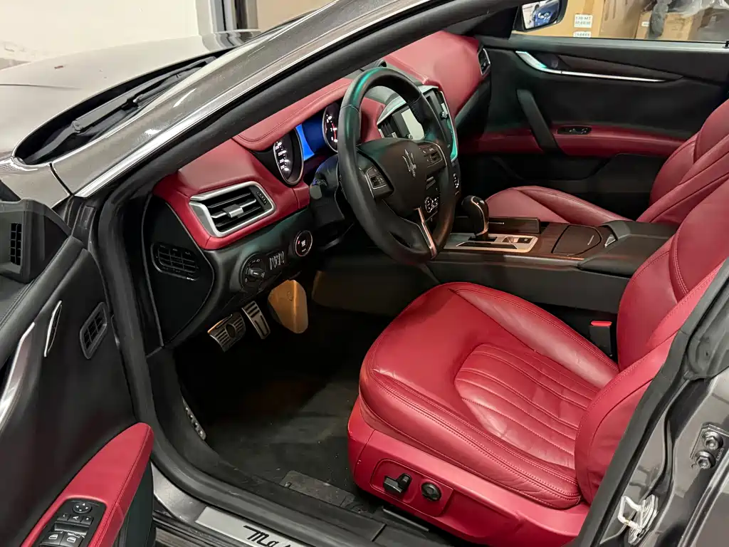 Maserati Ghibli — миниатюра 6
