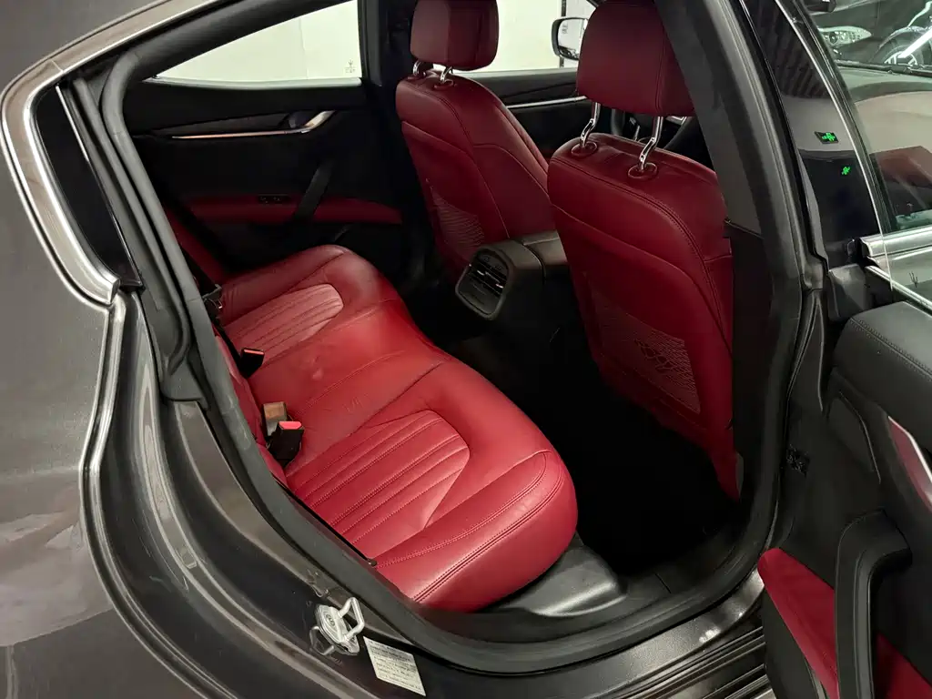 Maserati Ghibli — миниатюра 13
