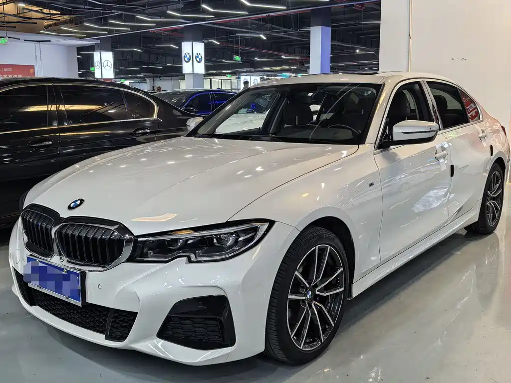 BMW 3 Series 2021