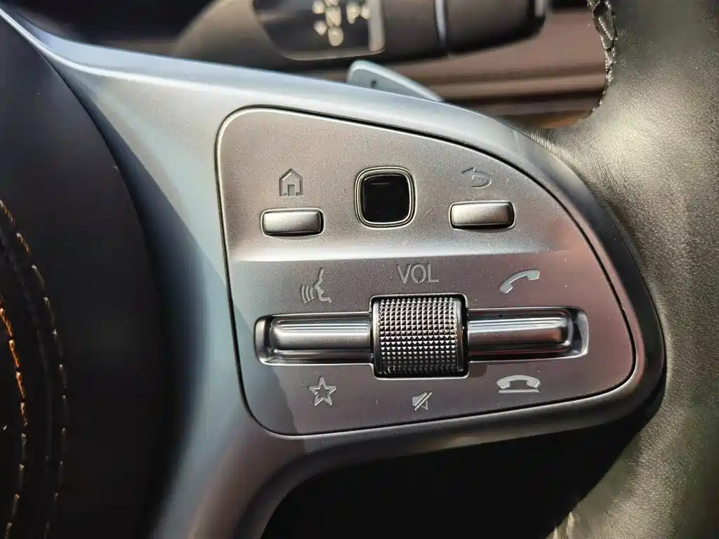 Mercedes-Benz S-Class — миниатюра 37
