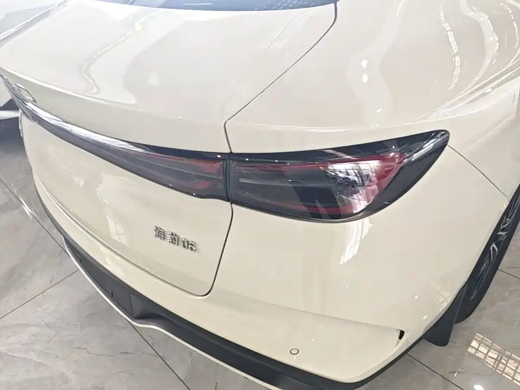 BYD Seal 06 — миниатюра 8