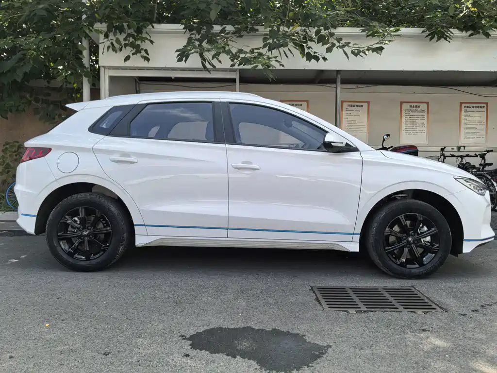 BYD e2 — миниатюра 13
