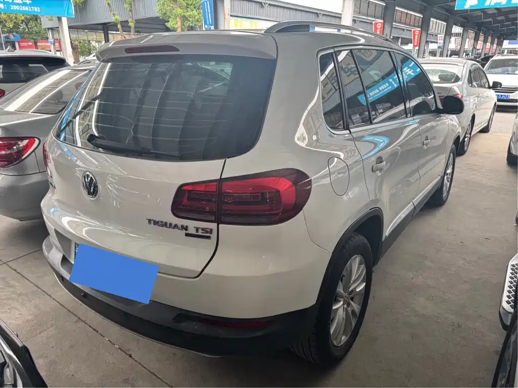 Volkswagen Tiguan — миниатюра 9