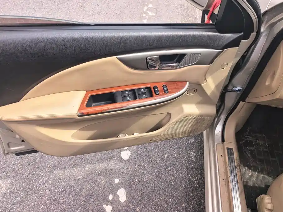 Buick Excelle — миниатюра 7