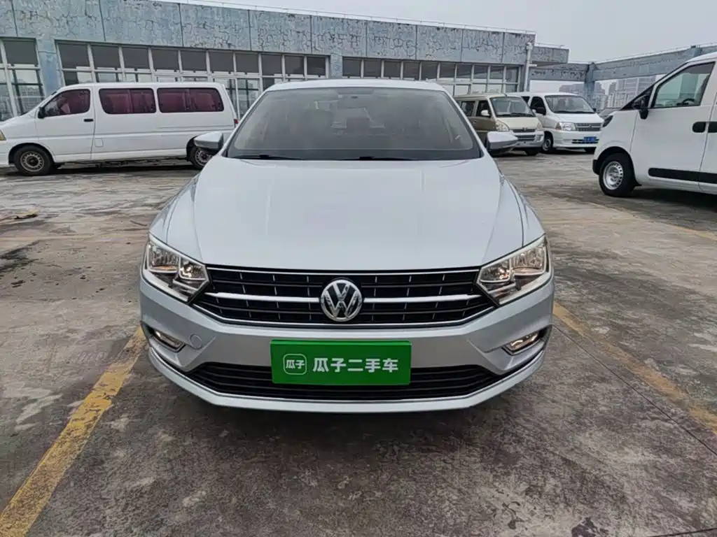 Volkswagen Bora — миниатюра 3