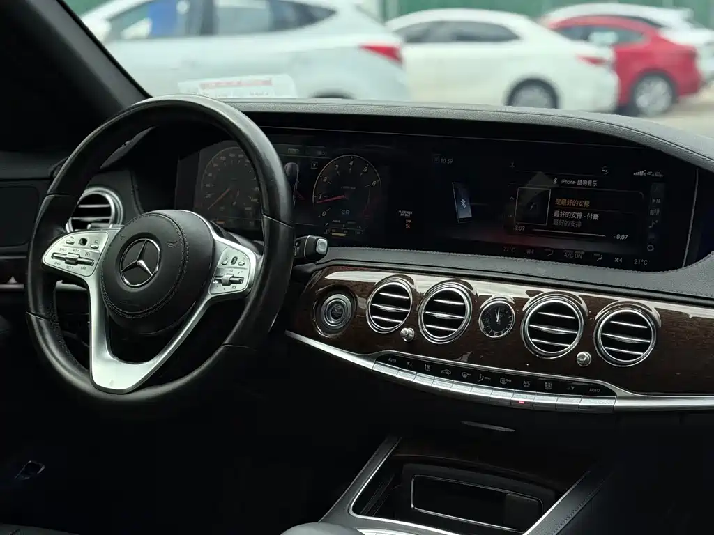 Mercedes-Benz S-Class — миниатюра 9
