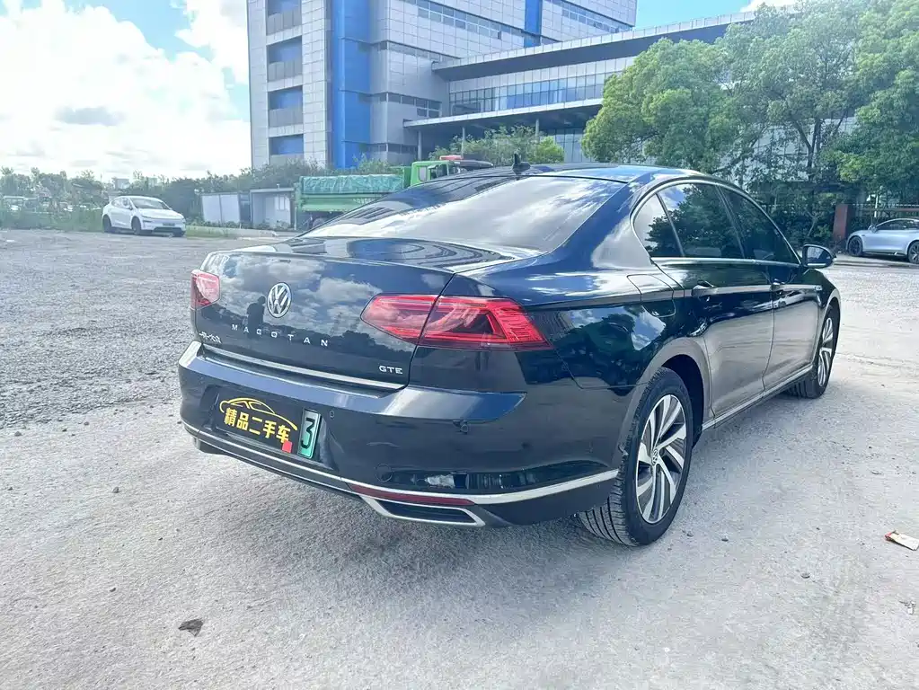 Volkswagen 迈腾 PHEV — миниатюра 8