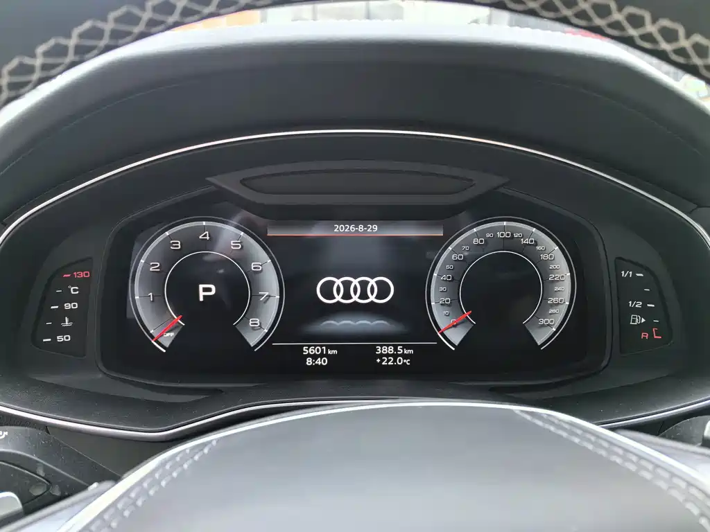 Audi A7L — миниатюра 6