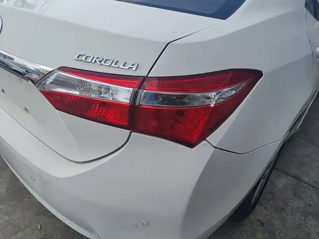 Toyota Corolla — миниатюра 8