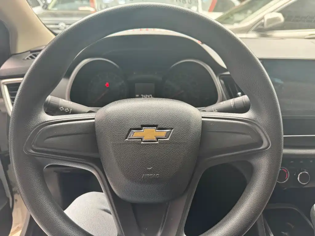 Chevrolet Cavalier — миниатюра 8