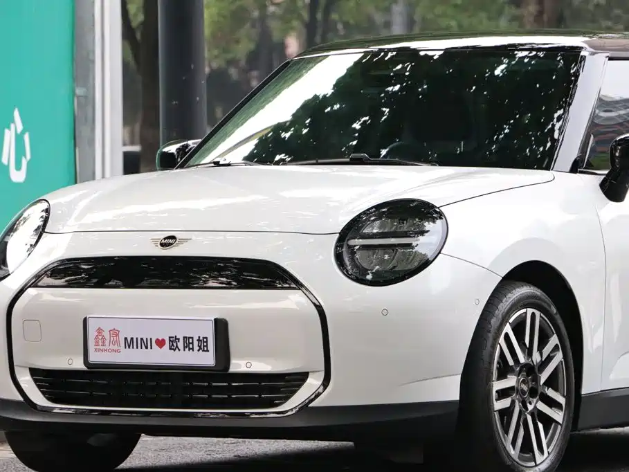 MINI MINI COOPER EV — миниатюра 10
