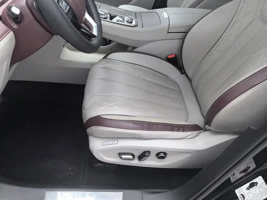 Ford Equator — миниатюра 20