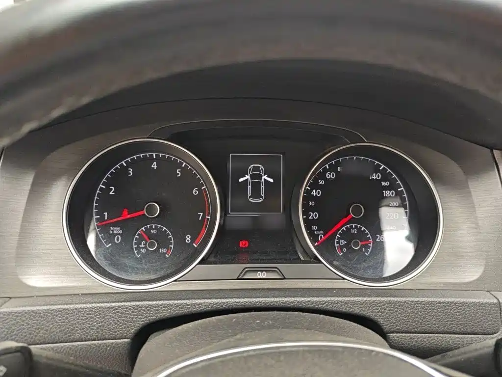 Volkswagen Golf — миниатюра 4