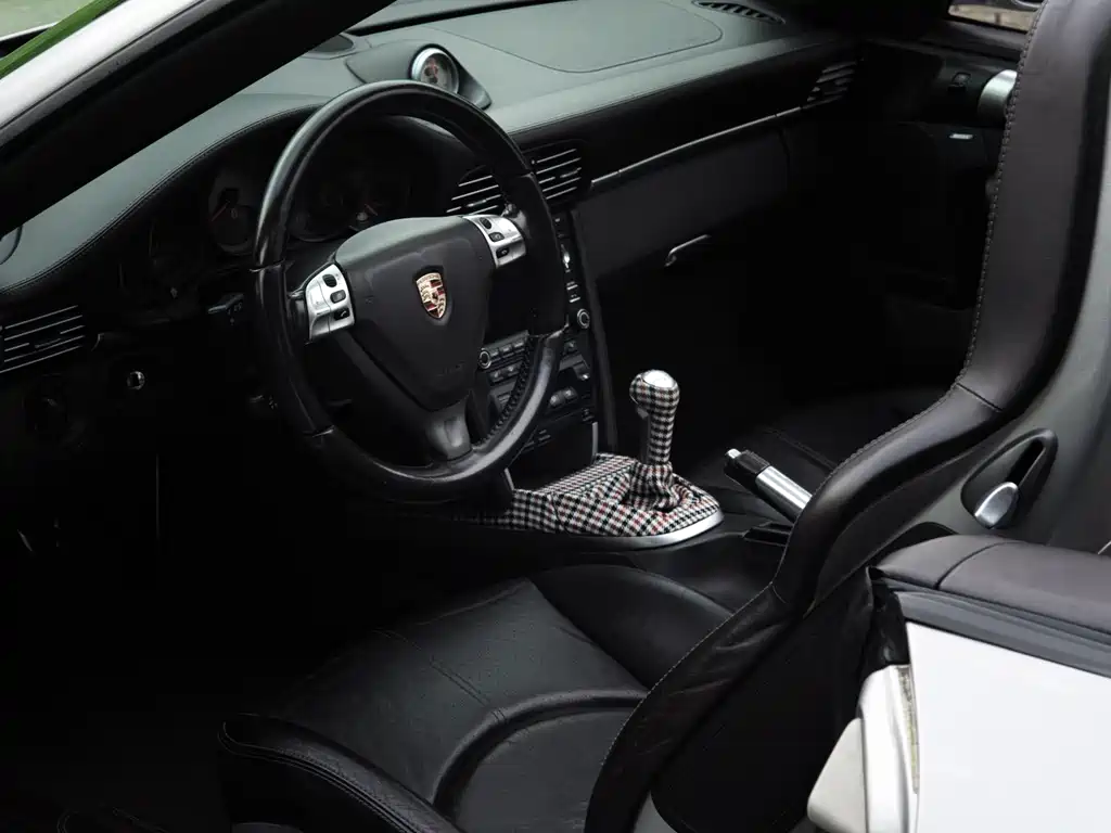 Porsche 911 — миниатюра 7