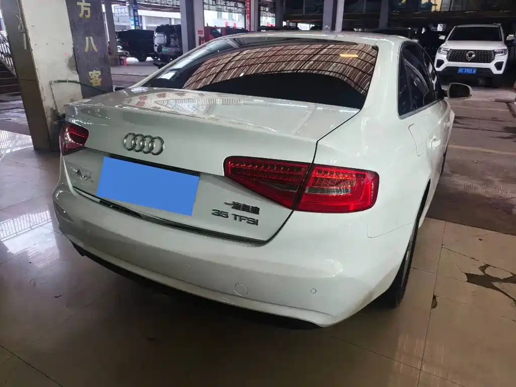 Audi A4L — миниатюра 5