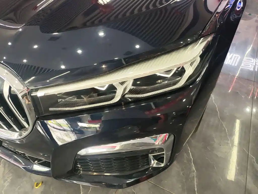 BMW 7 Series — миниатюра 24